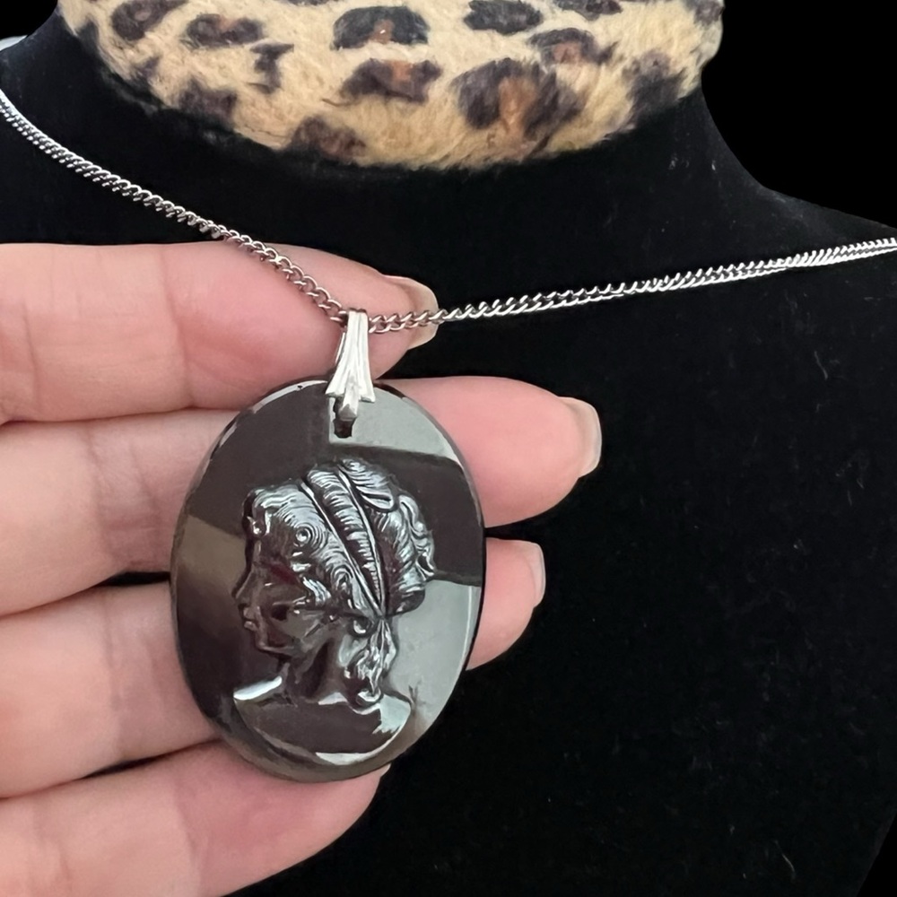 Cameo Pendant Necklace Black Glass w/ SilverTone 24" Chain